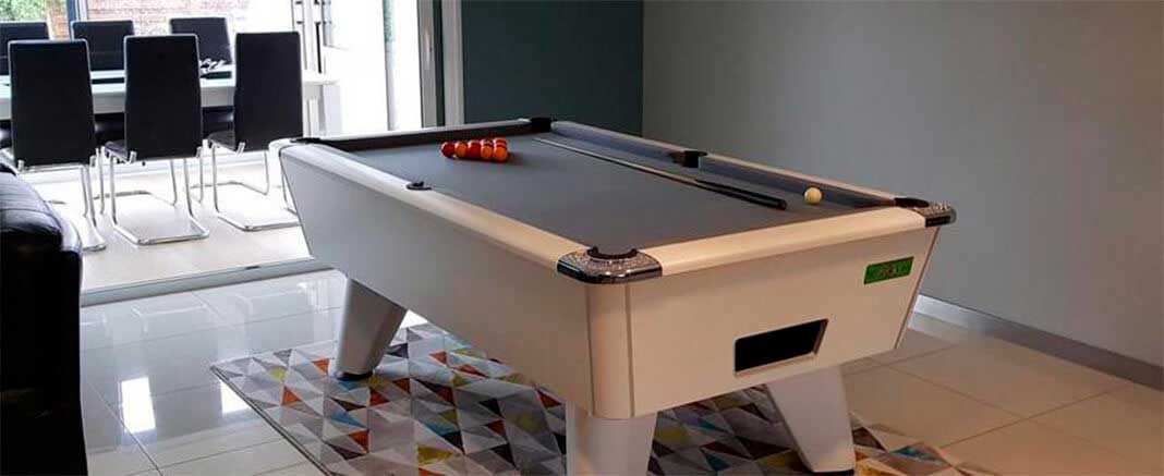 Vente de billard, mobilier, luminaires, accessoires de billards et baby foot