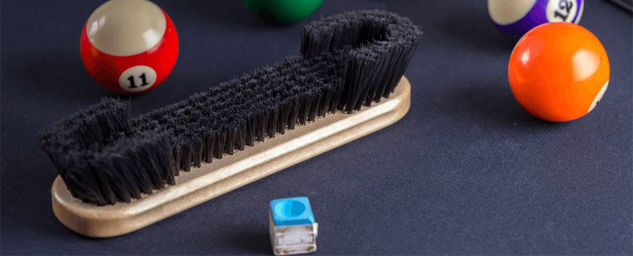 Comment nettoyer un tapis de billard ? L'univers du billard